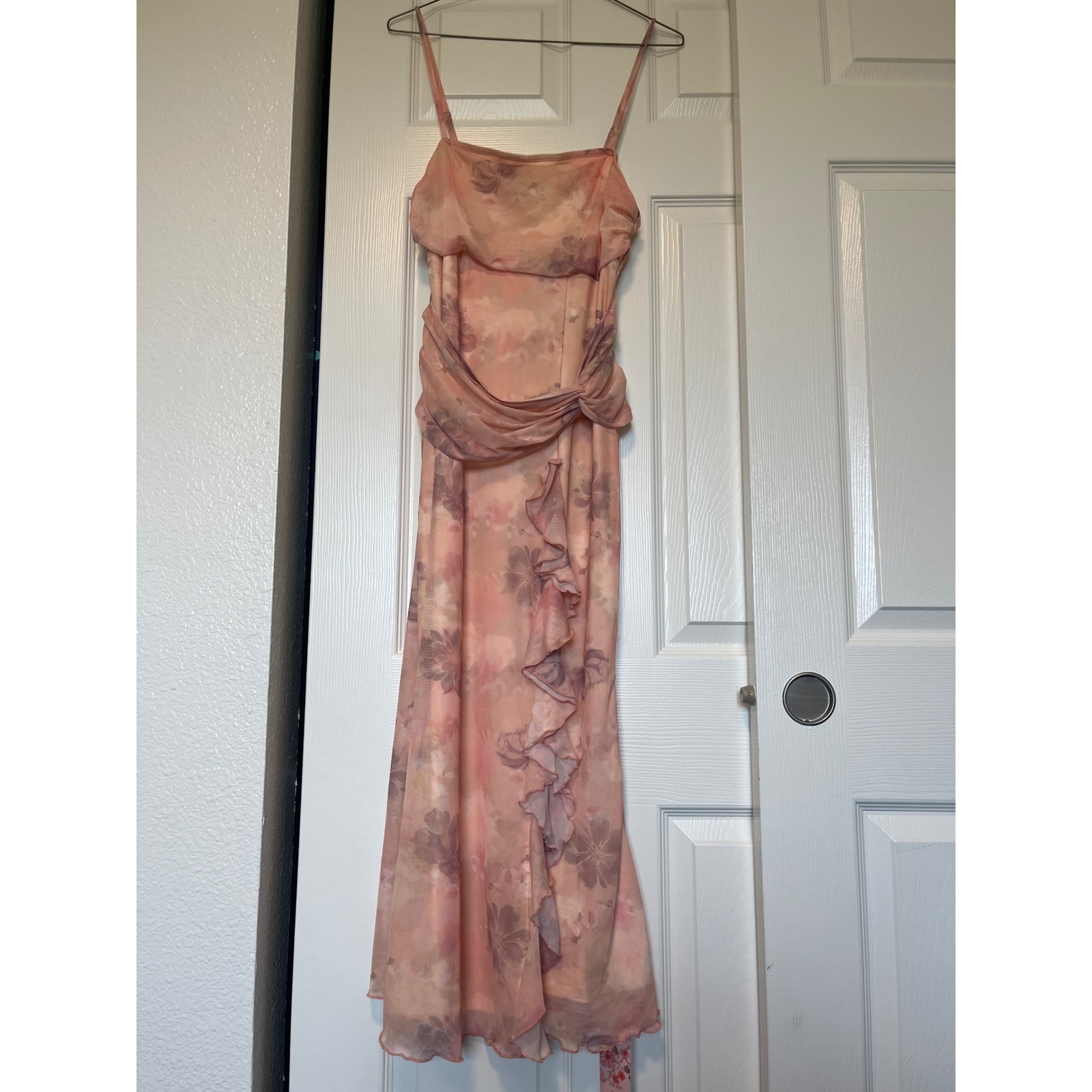Shein Mod Floral Print Spaghetti Strap Maxi Dress Women's Size Medium Peach
